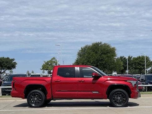 Used 2024 Toyota Tundra Platinum AWD/4WD image 3