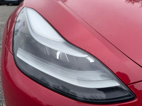 Used 2022 Tesla Model Y Performance image 4