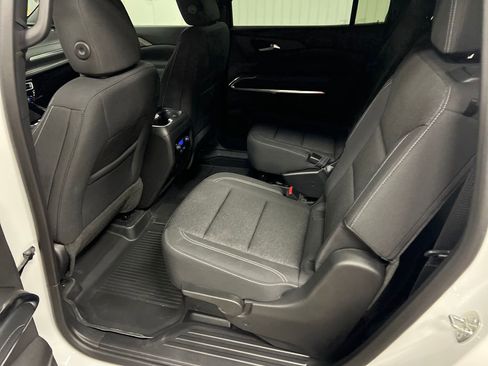 New 2026 Chevrolet Traverse LT w/ Midnight/Sport Edition AWD/4WD image 13