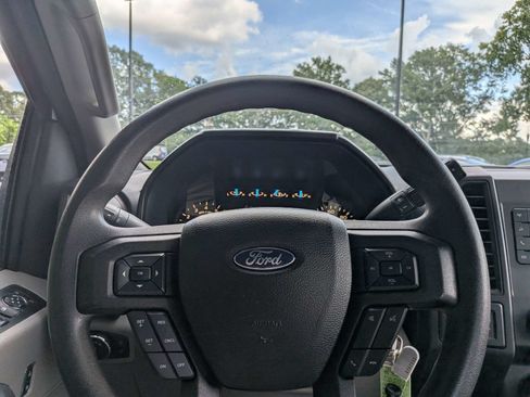 Used 2018 Ford F150 XL w/ Equipment Group 101A Mid AWD/4WD image 24