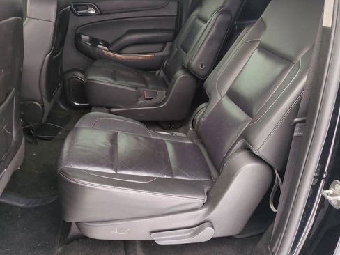 Used 2015 Chevrolet Suburban LTZ image 19