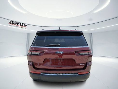 New 2026 Jeep Grand Cherokee L 2WD image 4