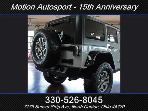 Used 2013 Jeep Wrangler Unlimited Rubicon w/ Connectivity Group AWD/4WD image 12