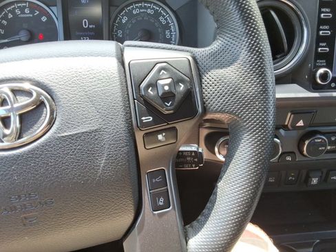 Used 2023 Toyota Tacoma TRD Sport w/ Technology Package AWD/4WD image 26