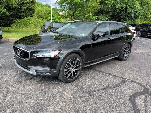 Used 2020 Volvo V90 T6 Cross Country w/ Protection Package Premier AWD/4WD image 1