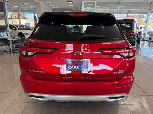 Used 2023 Mitsubishi Outlander SEL image 4