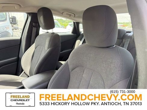 Used 2015 Chrysler 200 Limited w/ Convenience Group FWD image 24