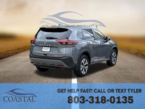 Used 2023 Nissan Rogue SV image 14