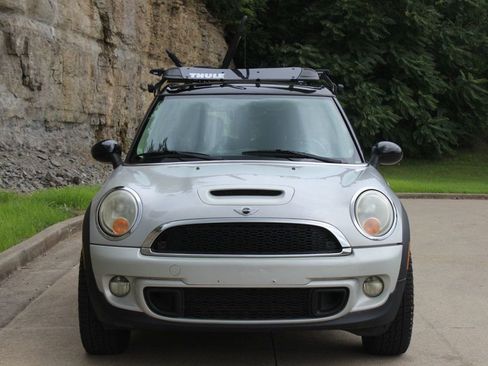Used 2011 MINI Cooper Clubman S image 2