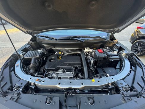 Used 2025 Chevrolet Equinox LT image 31