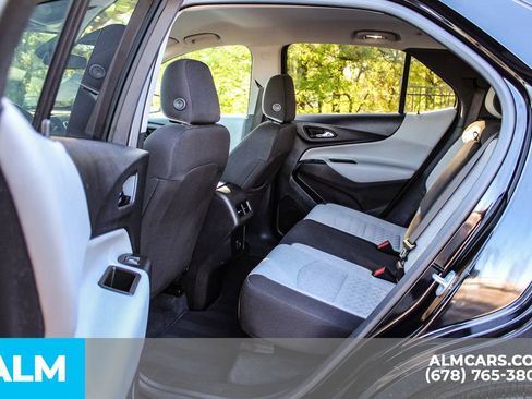 Used 2023 Chevrolet Equinox LT image 18