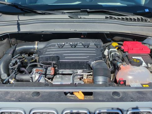 Used 2022 Jeep Renegade Limited image 32