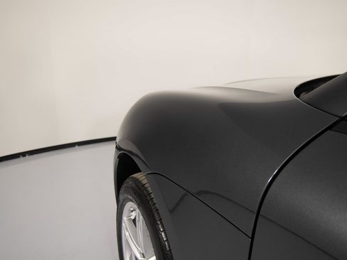 Certified 2021 Porsche Macan image 39