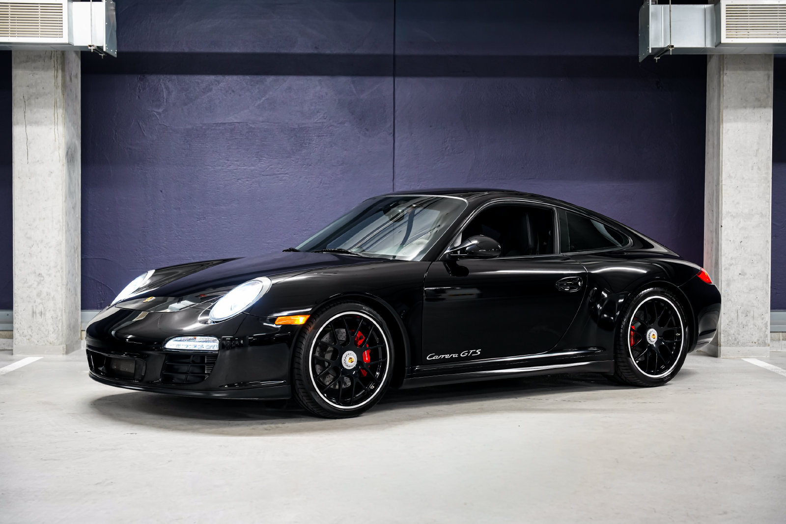 Used 2012 Porsche 911 Carrera GTS RWD image 6