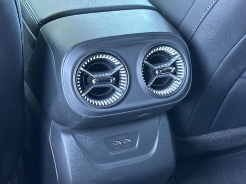 Used 2026 Chevrolet Blazer EV LT FWD image 39