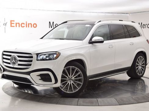 New 2025 Mercedes-Benz GLS 580 4MATIC image 30