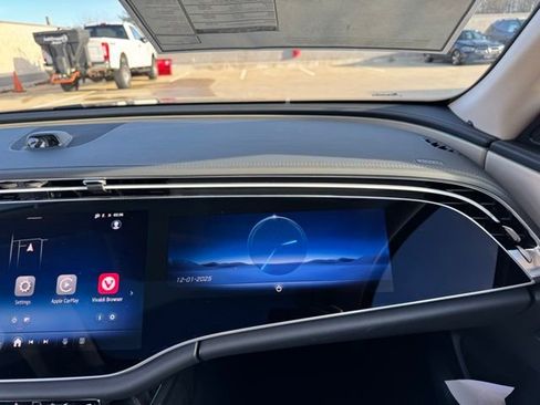 Used 2026 Mercedes-Benz E 350 4MATIC Sedan image 19