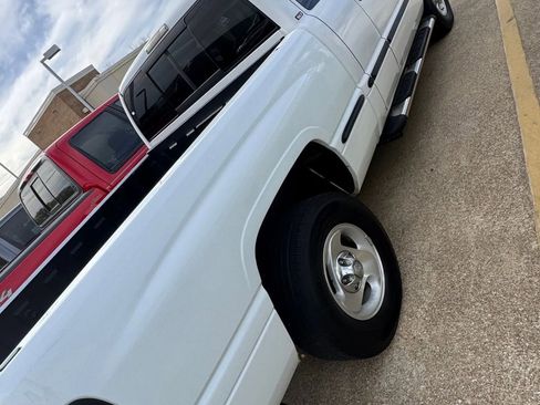 Used 1999 Dodge Ram 1500 Truck 2WD Quad Cab image 6