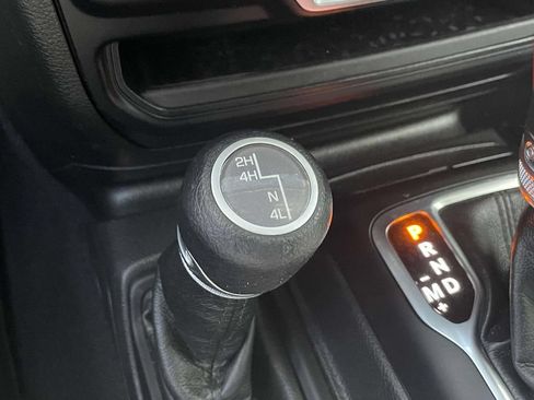 Used 2022 Jeep Wrangler Unlimited Sport AWD/4WD image 30