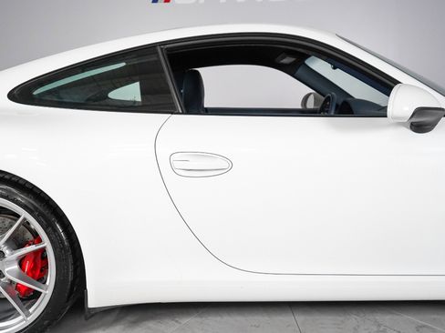 Used 2015 Porsche 911 Carrera S RWD image 31