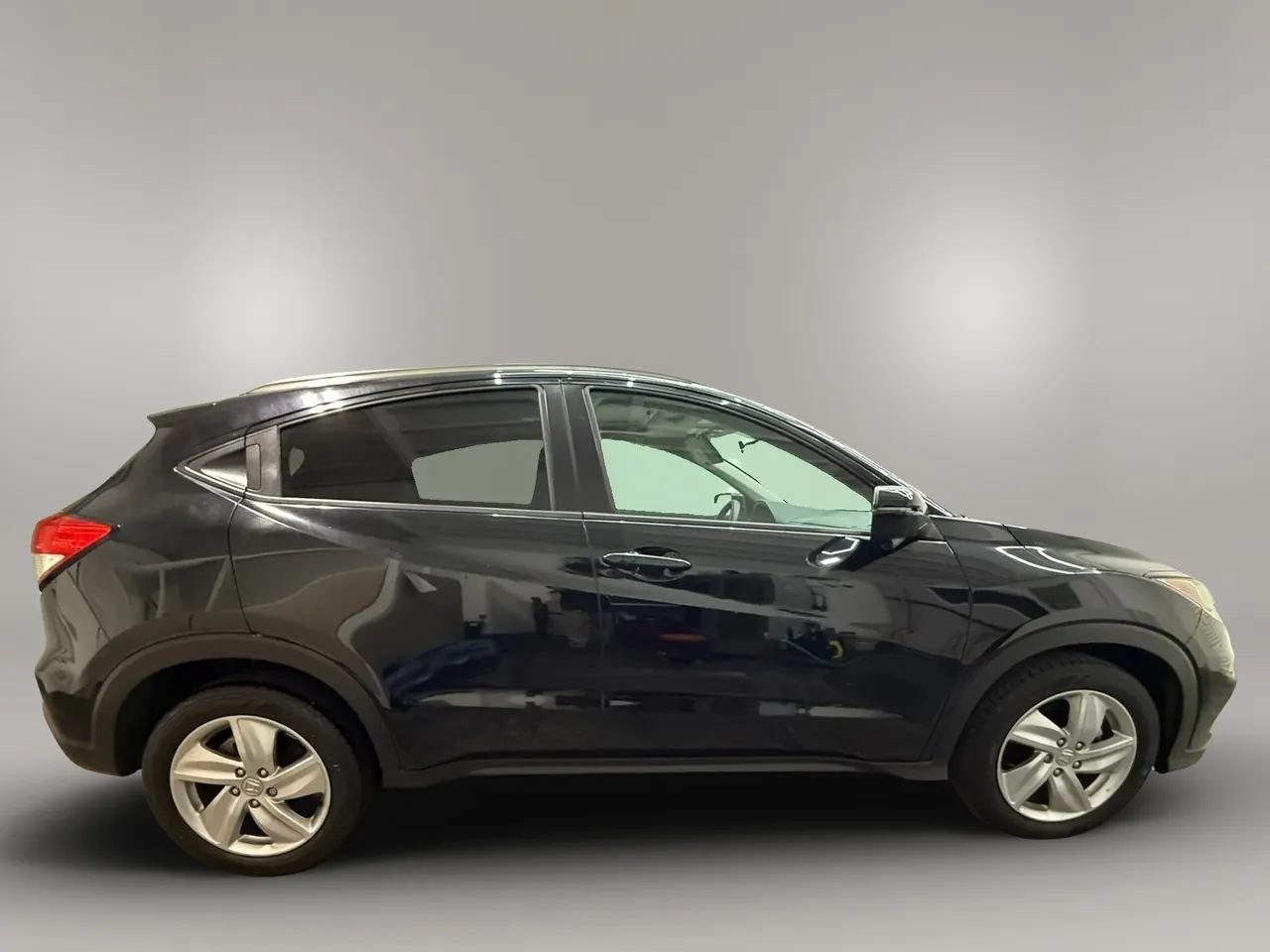 Used 2019 Honda HR-V EX image 12