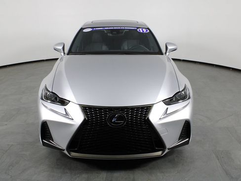 Used 2019 Lexus IS 300 F Sport w/ F Sport Package RWD image 12