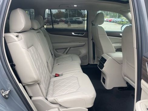 New 2026 Volkswagen Atlas SEL Premium R-Line image 34