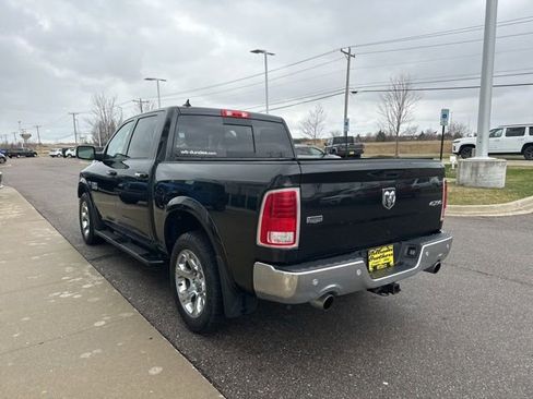 Used 2017 RAM 1500 Laramie w/ Convenience Group AWD/4WD image 7