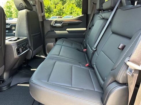 New 2026 GMC Sierra 1500 Denali w/ Denali Reserve Package AWD/4WD image 21