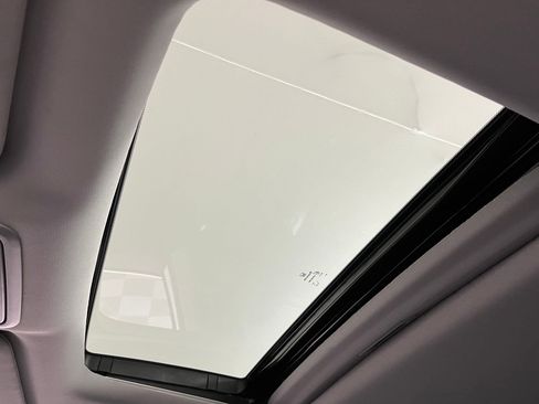 Certified 2023 Honda Odyssey EX-L image 13