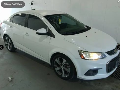 Used 2018 Chevrolet Sonic Premier FWD image 3