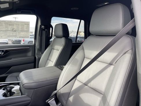 New 2026 Chevrolet Tahoe LT w/ Comfort Package image 17