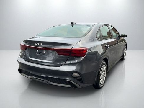 Used 2023 Kia Forte LX FWD image 7