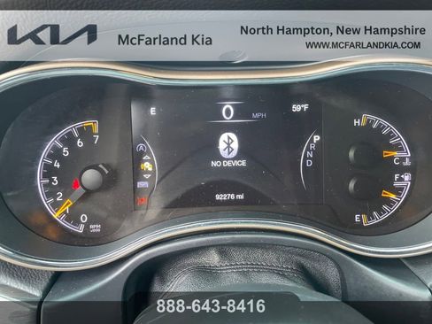 Used 2017 Jeep Grand Cherokee Limited 75th Anniversary image 21