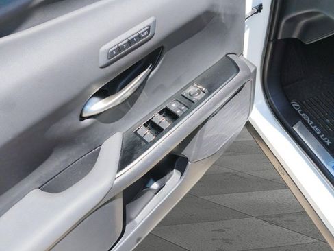 Certified 2024 Lexus UX 250h F Sport FWD image 35