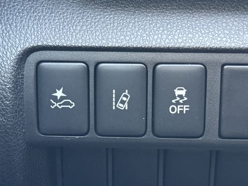 Used 2023 Mitsubishi Eclipse Cross SE image 22