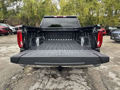 New 2026 GMC Sierra 1500 SLT w/ SLT Premium Package image 23