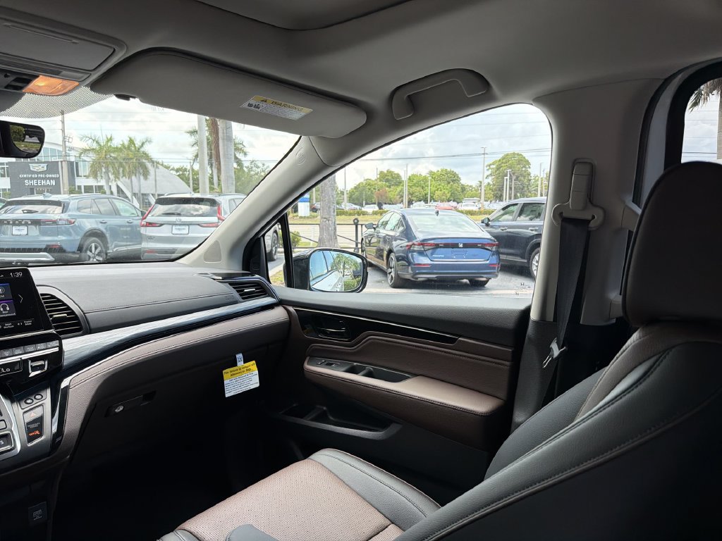 New 2026 Honda Odyssey Elite image 11