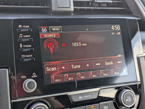 Used 2019 Honda Civic Sport image 24