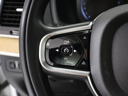 Used 2016 Volvo XC90 T8 Inscription w/ Vision Package AWD/4WD image 10