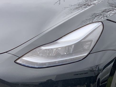 Used 2023 Tesla Model Y Long Range image 6