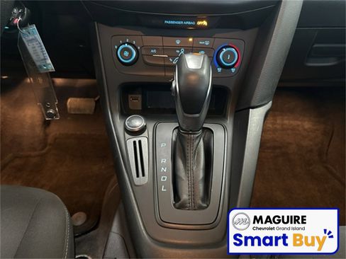 Used 2016 Ford Focus SE image 10