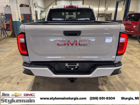 New 2026 GMC Canyon Elevation w/ Convenience Package image 7