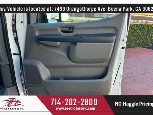 Used 2021 Nissan NV 2500 SV image 37