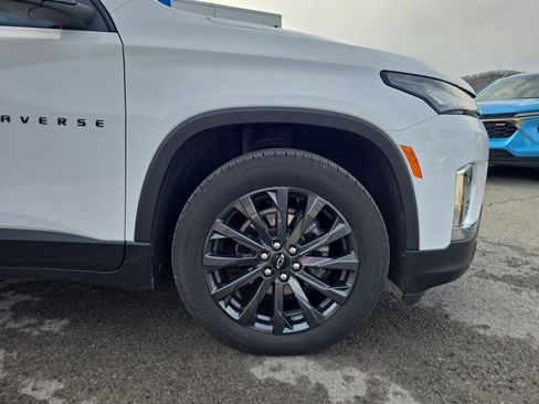 Used 2023 Chevrolet Traverse RS w/ LPO, Floor Liner Package image 2