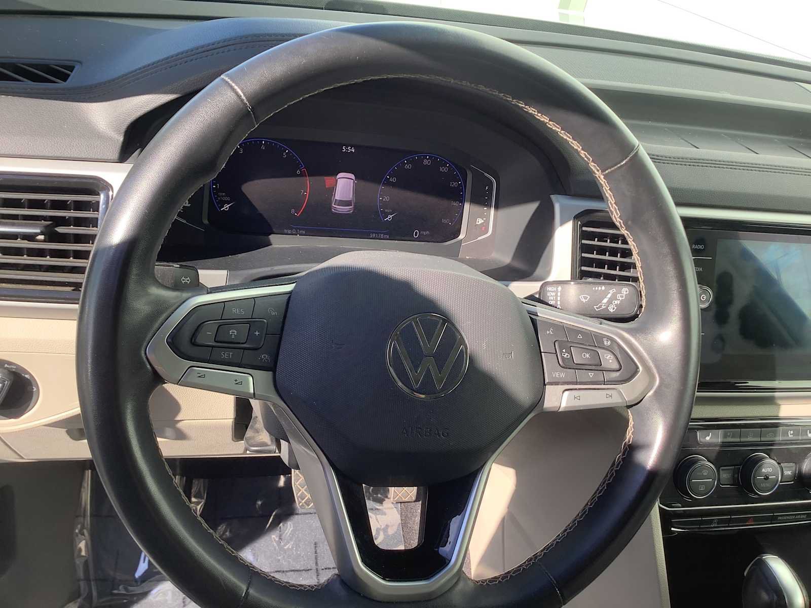 Used 2021 Volkswagen Atlas SEL Premium AWD/4WD image 15
