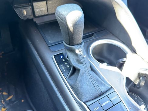 Certified 2023 Toyota Camry LE image 6