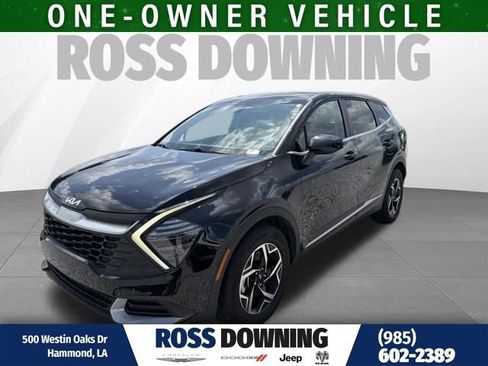 Used 2025 Kia Sportage LX FWD image 1