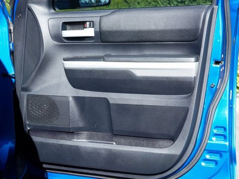 Used 2016 Toyota Tundra SR5 image 37