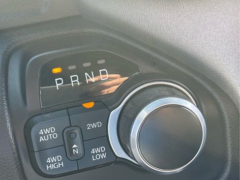 Used 2022 RAM 1500 Big Horn AWD/4WD image 19